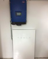 Stromspeicher Tesla PW2 von SolarEnergieNetzwerk